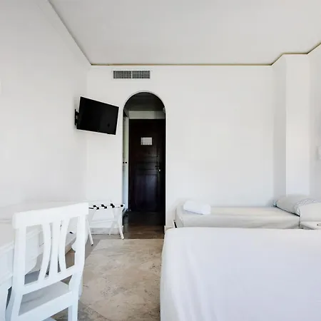Hotel Sighientu 4*