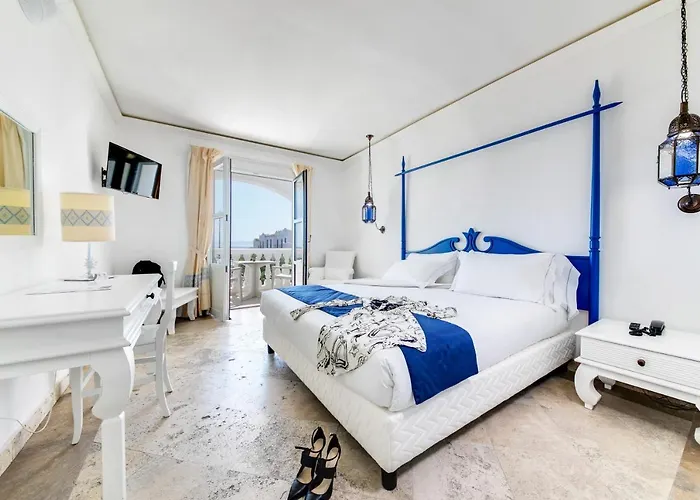 Hotel Phi Sighientu Capitana