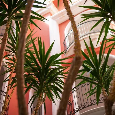 Phi Sighientu מלון קפיטנה