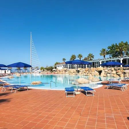 מלון Phi Sighientu